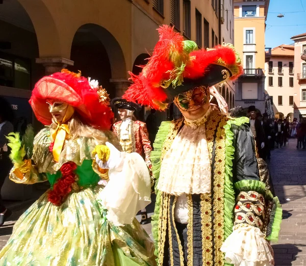 Lugano Suiza Abril 2017 Máscaras Venecianas Expuestas Lugano Con Bailes — Foto de Stock