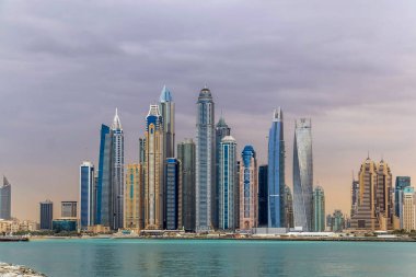 Jumeirah Beach Residence ve Dubai Marina Waterfront Skyscraper, Dubai Marina 'daki Residential and Business Skyline, Birleşik Arap Emirlikleri