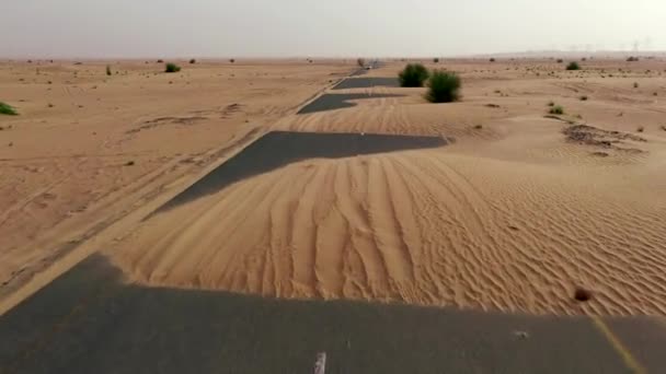 Drone Footage Road Desert Dubai Half Desert Road Geological Landscape — Stock videók