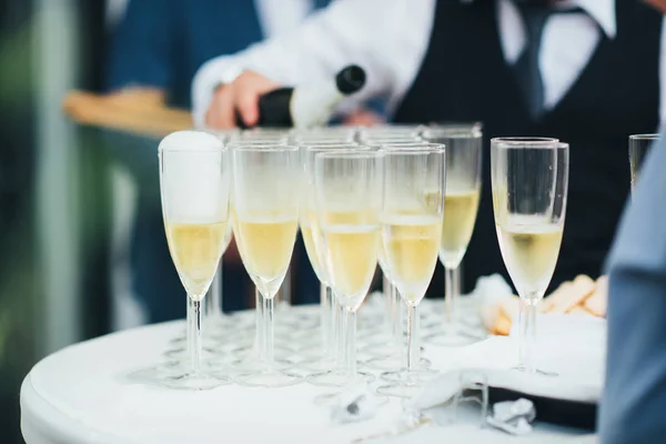 Champagneglas Bordet Stockfoto