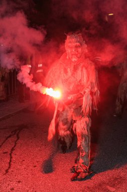 Podkoren, Slovenija - 30th Kasım 2018: Kimliği belirsiz 