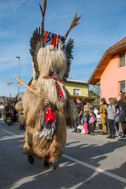 Vir, Slovenya - 3rd Mart 2019: Slovence Ulusal maskeleri 