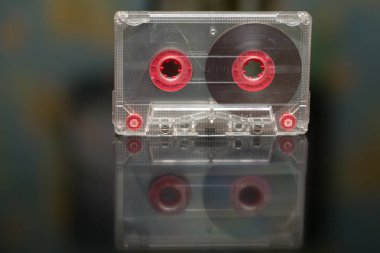 Eski ses Kaset siyah bir arka plan, ses kayıt, film