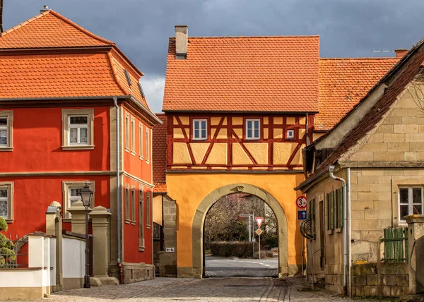 Ворота Маленькой Деревне Баварии — стоковое фото