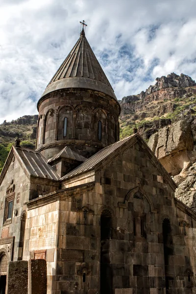 Ermenistan'ın geghard Manastırı
