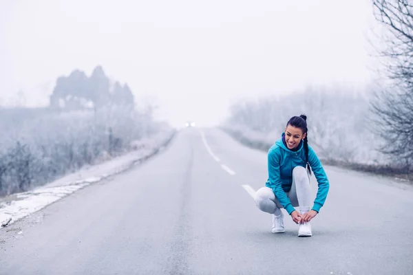 Jonge Atleet Vrouw Klaar Voor Training — Stockfoto