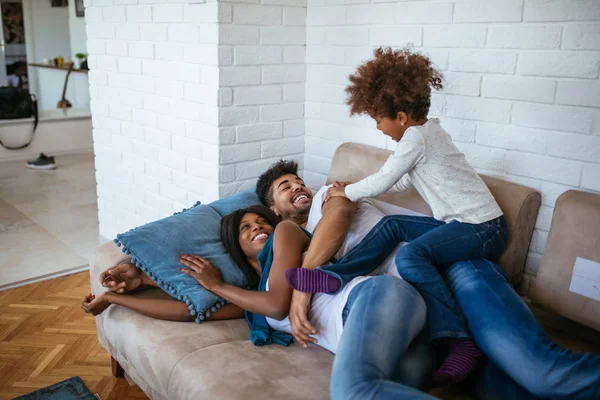 African American Parents Waken Home Daughter — Stock Photo, Image