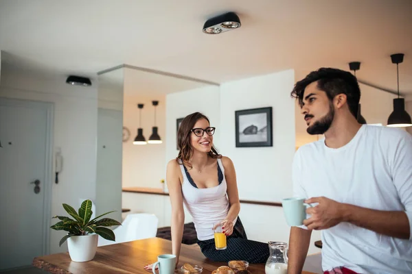 Couple Having Breakfast Together — Stock Photo, Image