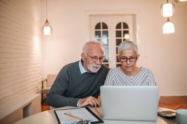 Üst düzey çift birlikte browsing belgili tanımlık enterne