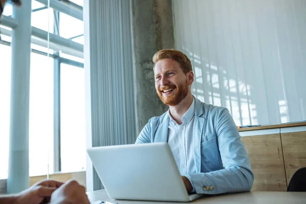 Close Portrait Successful Businesswoman Office — Stock Photo, Image