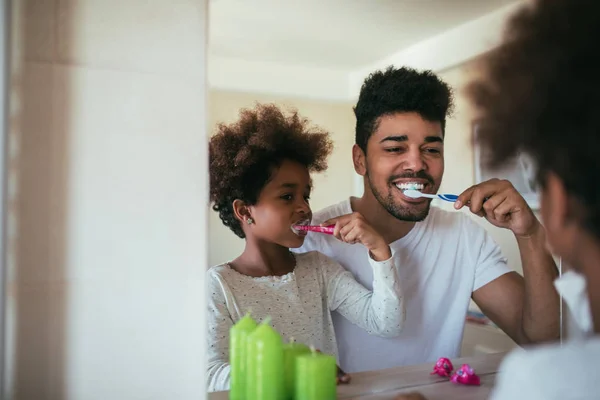 African American Family Washing Teeth Bathroom — Stock Photo, Image