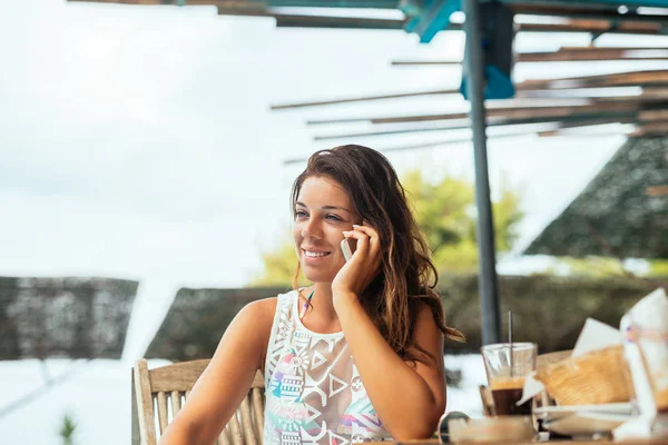 Close Portrait Smiling Beautiful Young Woman Talking Phone Cafe — Stock Photo, Image