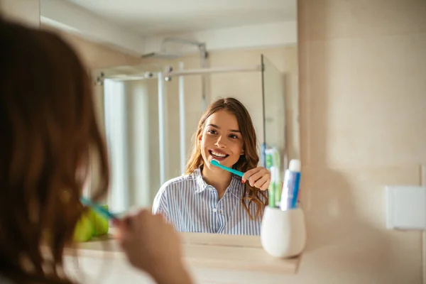 Portrait Beautiful Young Woman Brushing Teeth Bathroom — Stock Photo, Image