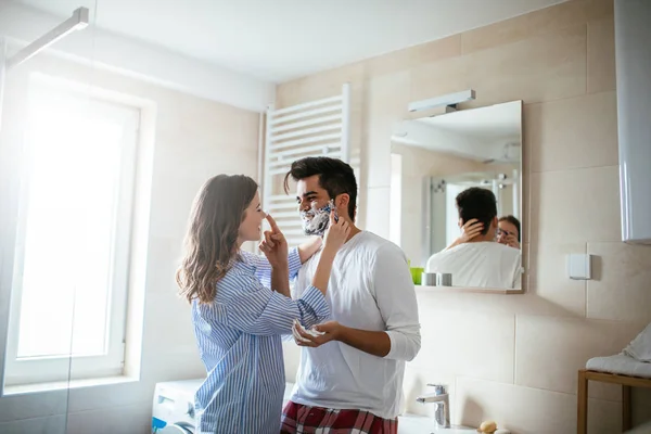 Portrait Young Happy Couple Getting Ready Together Bathroom — Stock Photo, Image