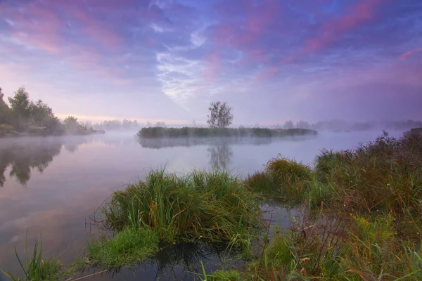 Vista Paisagem Com Nascer Sol Acima Lago — Fotografia de Stock