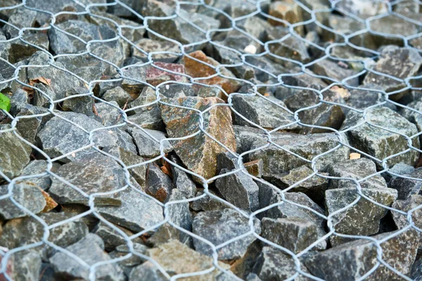 Metal Mesh Strengthening Shore — Stock Photo, Image