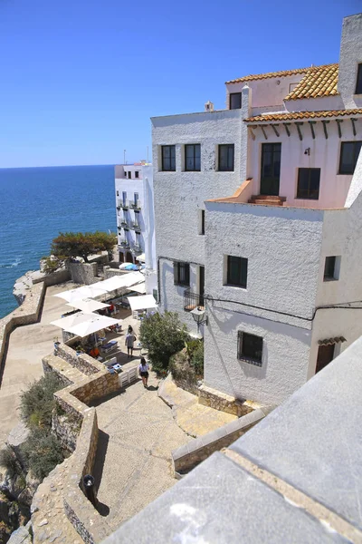 Peniscola Valencia Juni 2019 Stadtblick Altstadt Papa Luna Burg Leuchtturm lizenzfreie Stockfotos