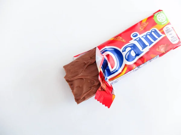 stock image Daim chocolate bar. Daim sweets are candies from Sweden made with milk chocolate and caramel. This treat was created in the 1950s by the Swedish company Marabou.