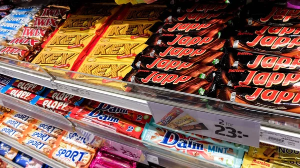 Chocolates Suecos Uma Loja Japp Sport Kex Plopp Daim Marabou — Fotografia de Stock