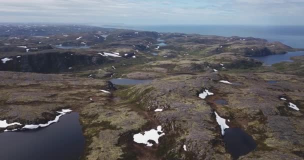 Letecký pohled na pobřeží Barentsova moře — Stock video