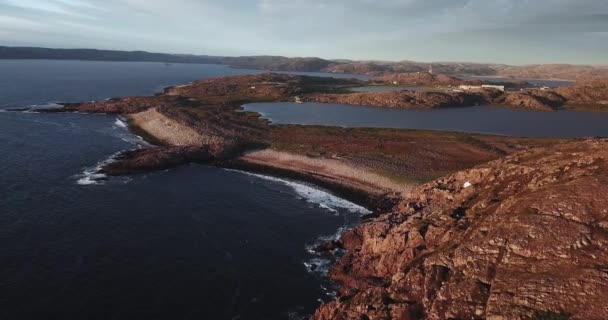 Letecký pohled na pobřeží Barentsova moře — Stock video