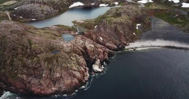 Vista aérea da costa do Mar de Barents — Vídeo de Stock