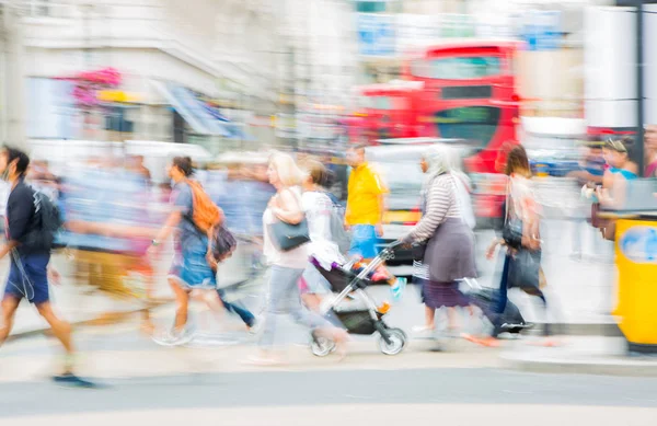 Londres Reino Unido Agosto 2017 Desfoque Movimento Circo Piccadilly Com — Fotografia de Stock