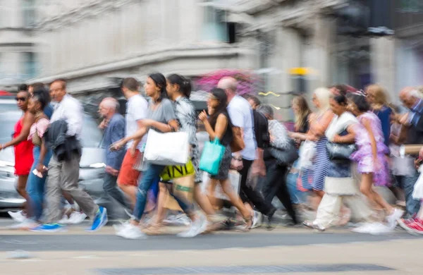 Londýn Srpna 2017 Motion Blur Piccadilly Circus Spoustou Lidí Turistů — Stock fotografie