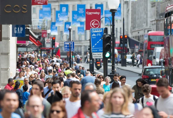 Londres Reino Unido Agosto 2016 Multitud Personas Calle Regent Turistas — Foto de Stock