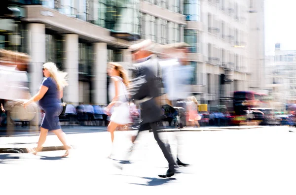 London June 2018 Business People Office Workers Crossing Road Walking — Stock Photo, Image