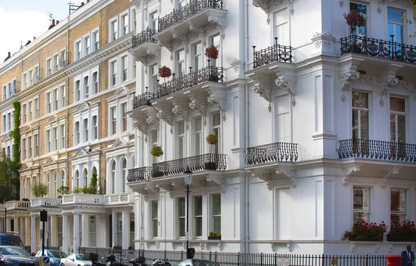 ロンドン 2018 周期的な建物の列とメイフェアの住宅アリア ロンドン中心部の高級物件 — ストック写真