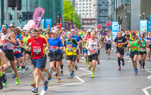 Londen April 2019 Veel Mensen Die Marathon Van Londen Lopen — Stockfoto