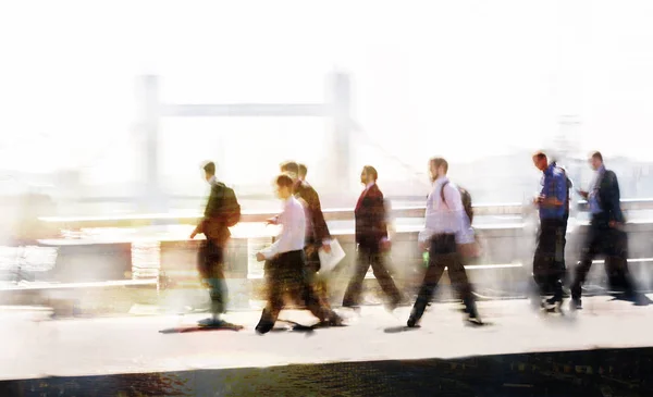 Hermosa Mancha Gente Negocios Caminando Por Ciudad Londres Puente Torre — Foto de Stock