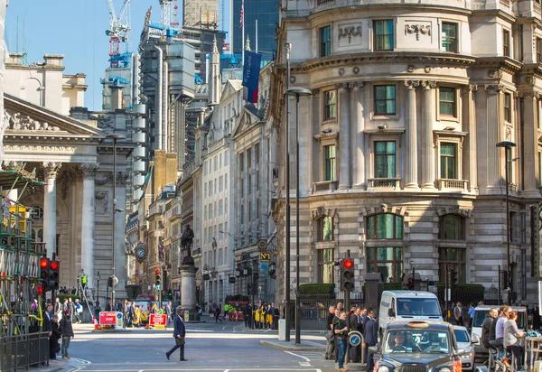 London April 2019 Lloyds Bank Building Hintergrund Neue Wolkenkratzer Stadt — Stockfoto