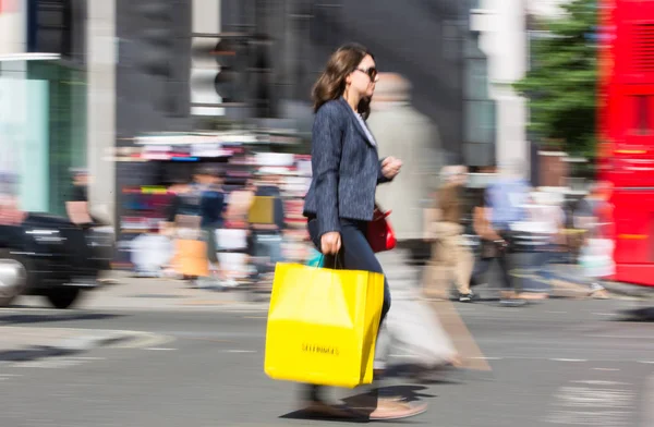 London June 2019 Blurred Image Group Walking People Oxford Street — Stock Photo, Image