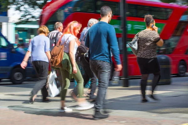 Londýn Velká Británie Června 2019 Rozmazaná Obrazová Skupina Pěších Lidí — Stock fotografie