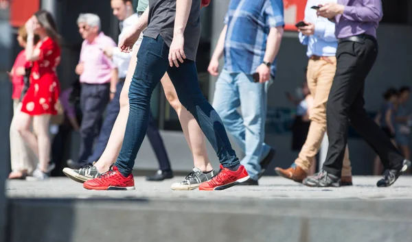 Fötter Fotgängare Övergångsställe Oxford Street London Moderna Livet Resor Och — Stockfoto