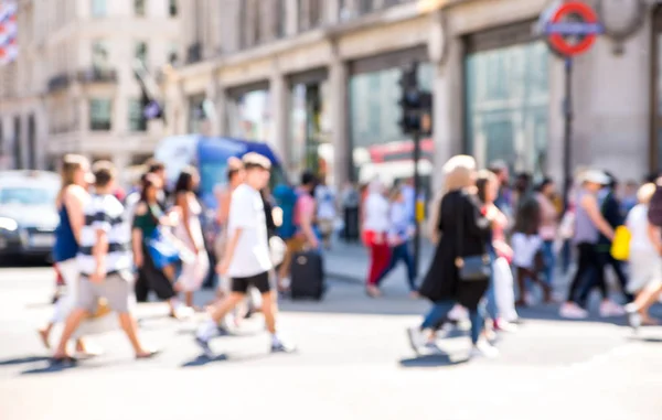 London Storbritannien Juni 2019 Vackra Rörelseoskärpa Människor Promenader Regent Street — Stockfoto