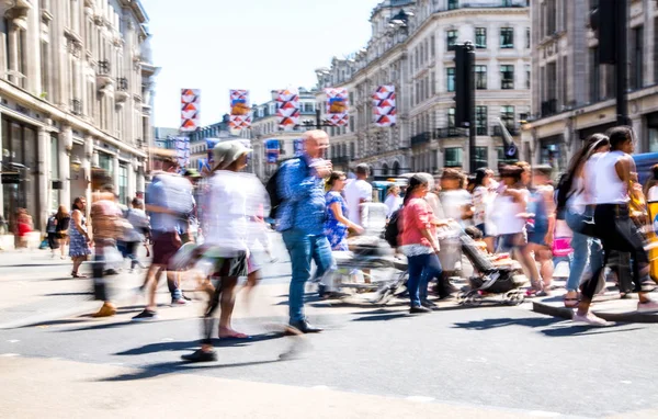 Londres Reino Unido Junio 2019 Hermoso Movimiento Borroso Personas Caminando — Foto de Stock