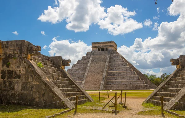 Meksyk Chichen Itza Jukatn Majska Piramida Kukulcan Castillo Starożytne Miejsce — Zdjęcie stockowe