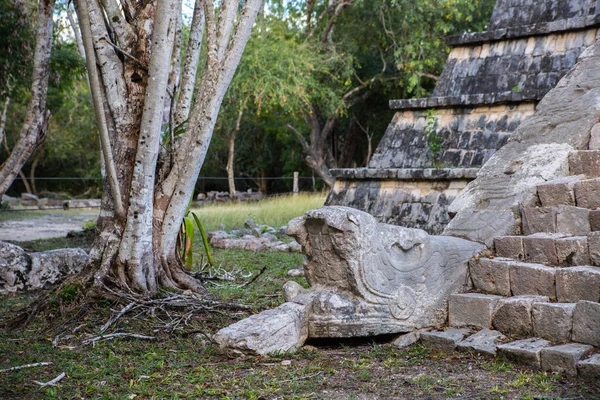 México Yucatán Febrero 2018 Chichen Itz Yucatn Tumba Pirámide Monumento — Foto de Stock