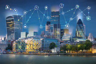 Londra şehri iş dünyası, bankacılık ve finans hizmetleri bölgesi günbatımında iletişim ve iş ikonları, küresel iş ve ağ bağlantıları kavramı ile.