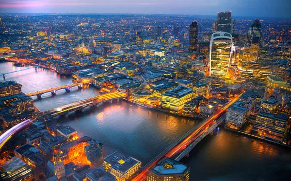 Widok Londyn Zachodzie Słońca Panorama Obejmuje Rzekę Tamizę Tower Bridge — Zdjęcie stockowe