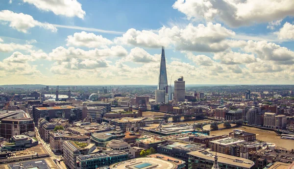 Londen Verenigd Koninkrijk Juni 2019 Uitzicht Stad Londen Zonnige Dag — Stockfoto