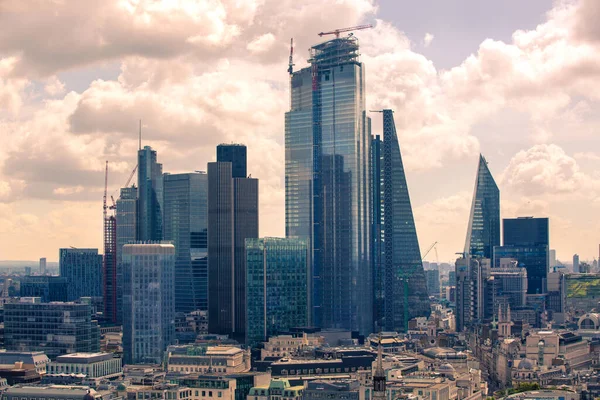 Ciudad Londres Luz Suave Mañana Área Negocios Banca Con Rascacielos — Foto de Stock