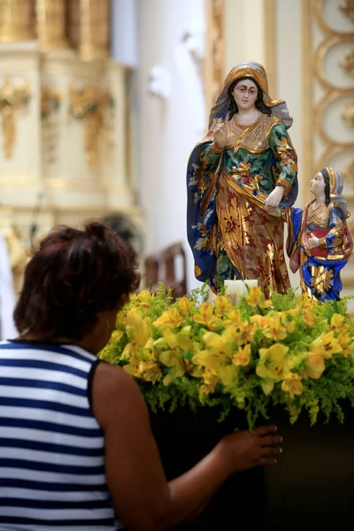Salvador Bahia Brazil Luglio 2017 Devoto Nossa Senhora Santana Visto — Foto Stock