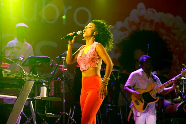 Salvador Bahia Brasil Outobro 2014 Cantante Ana Mametto Espectadora Durante — Foto de Stock