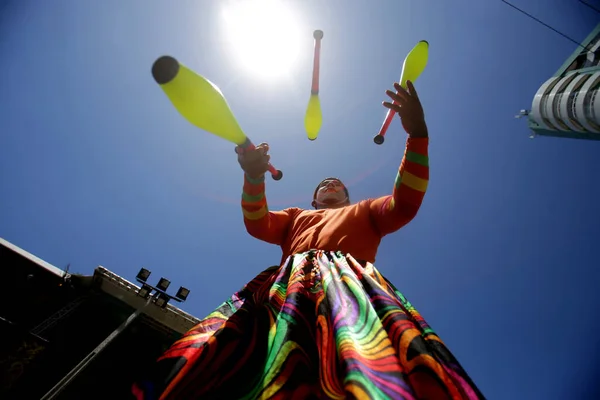 Salvador Bahia Brazilština Února 2019 Žonglér Viděn Při Představení Okolí — Stock fotografie