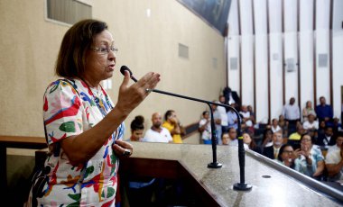 Salvador, Bahia / Brezilya - 12 Aralık 2017: Lidice da Mata, Federal Şerif Yardımcısı, bir röportaj sırasında görüldü.. 