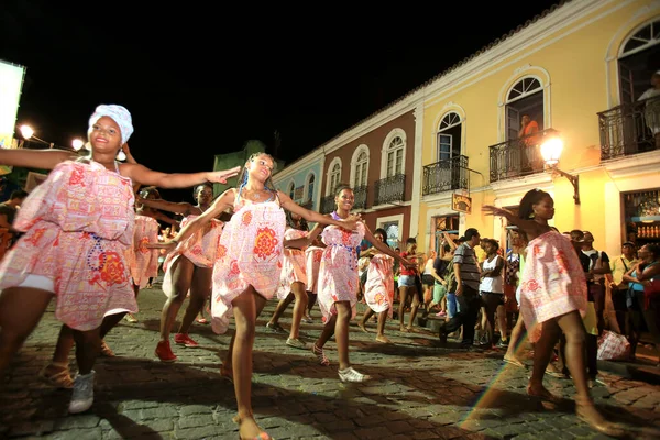 Salvador Bahia Brazylijski Marzec 2016 Ludzie Cieszą Się Karnawałem Circuito — Zdjęcie stockowe